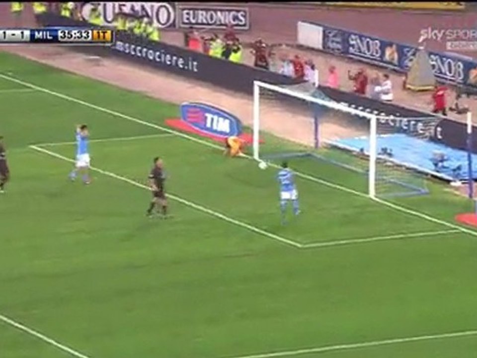 Edinson Cavani v Milan 18 September 2011 HD