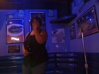 Drunk Karaoke Webcams @ DRUNKAROKE.COM