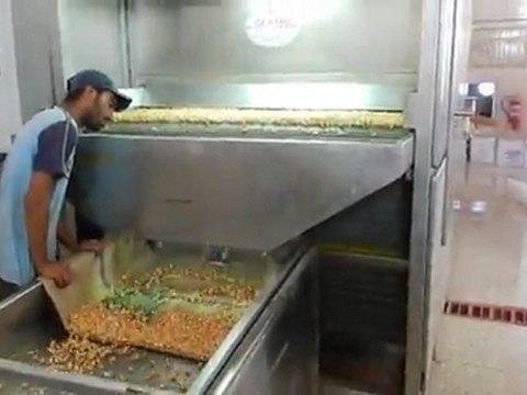 white chickpeas dipping, white chickpeas rotating machines, shelled peanuts production line, shelled peanuts automatic salting, shelled peanuts manual salting, shelled peanuts rotating machines, coffee production line, coffee roasting oven, coffee rotatin