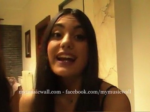 FLAMENCO SOLEA ΣΥΝΕΝΤΕΥΞΗ ΜΕ ΤΙΣ ΜΑΘΗΤΡΙΕΣ ΤΗΣ ΣΧΟΛΗΣ -mymusicwall.com - webtv - διαδικτυακή τηλεόραση