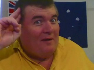 Justin Bieber PELTED With Eggs At Sydney Concert!!