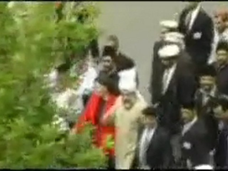 Life of Hadhrat Khalifatul Masih V  - Part 4 (English)