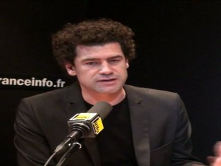 "Front national et Front de gauche aussi peu fréquentables"