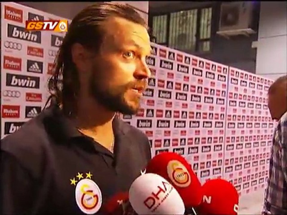 Ujfalusi Elmander Röportaj