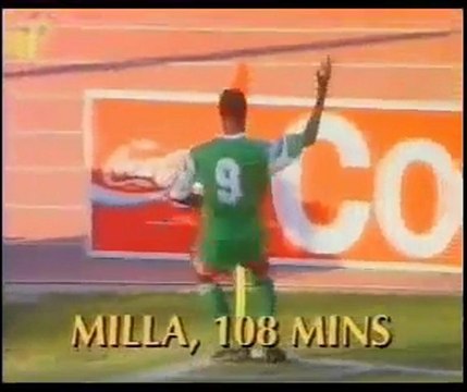 But de Roger Milla lors du match Cameroun-Colombie (Coupe du monde 1990)