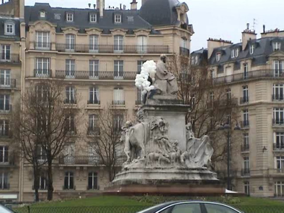 Douaire, statue pasteur (2008)