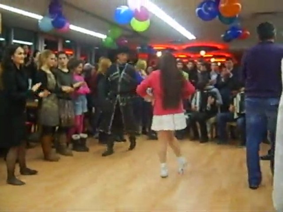 17 ARALIK TIZIFED - Mert Oral - Dilara Öztürk