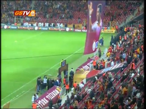 Efsaneler Anıldı Hakan Şükür