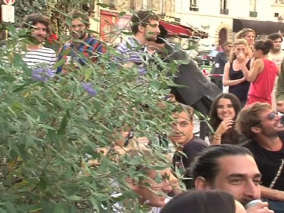 Because my name is Anne Horel // Anne Horel // CONCERT // Nouvel An Belge // 24 Septembre 2011 // Rue BArbès // 75018