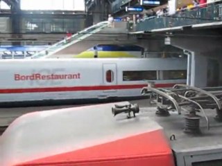 gare hambourg 1 arrivées train + ICE