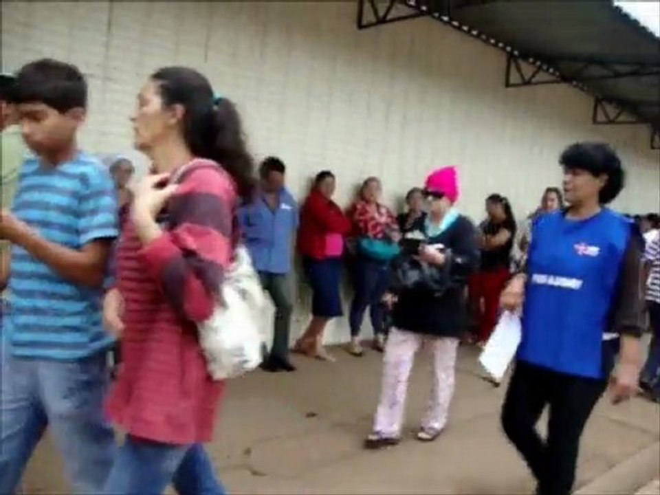 Brasilia - Filas quilométricas no DDI para marcação de exames no Hospital de Base