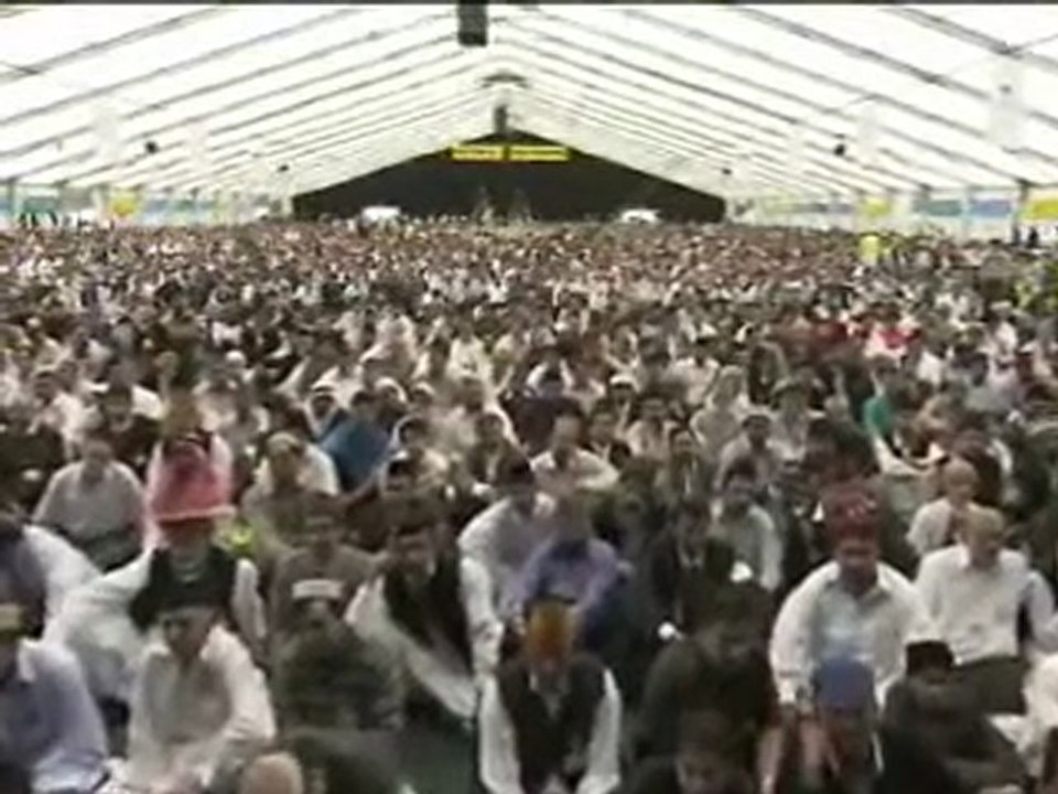 Jalsa Salana UK 2009 - Day 3 : VIP Addresses - Part 6 (English)