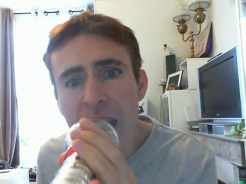 Wiwi égratigne fire with fire