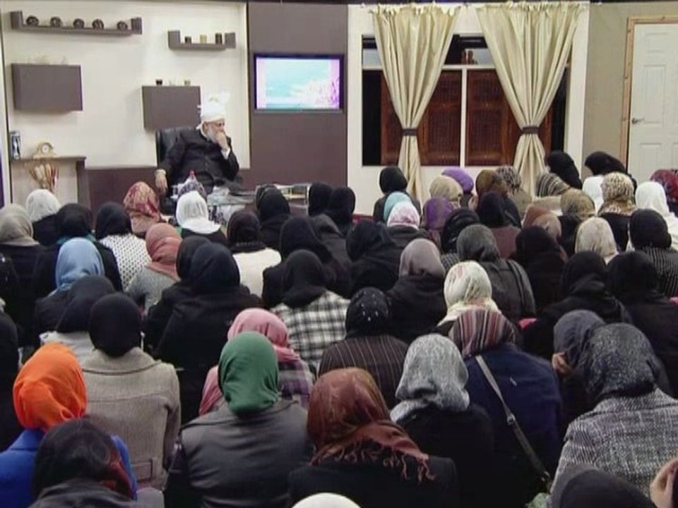 Gulshan-e-Waqf-e-Nau Lajna Class: 20th February 2011 - Part 2 (Urdu)