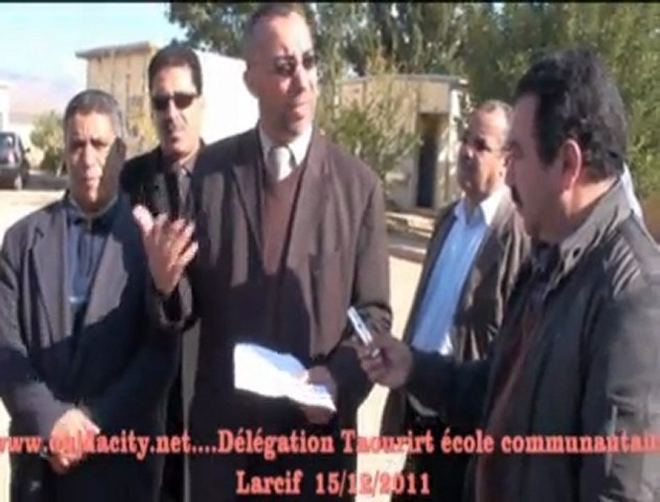 القافلة الاعلامية  تقوم بزيارة للمدرسة الجماعاتية انوال التابعة لنيابة التربية والتعليم  بتاوريرت