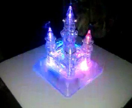 Пазлы 3D- кристалл 9020A Замок батар., свет.,муз., 105 дет.