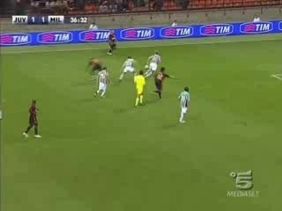 Juventus 1-3 Milan: Kaka
