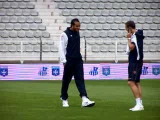 Avant match AJA-OFK, 24/8/06