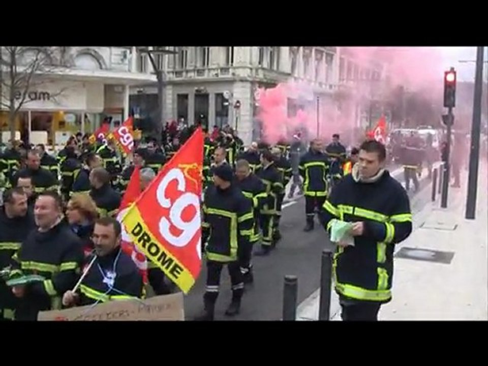 Pompiers du SDIS 26 en greve décembre 2011