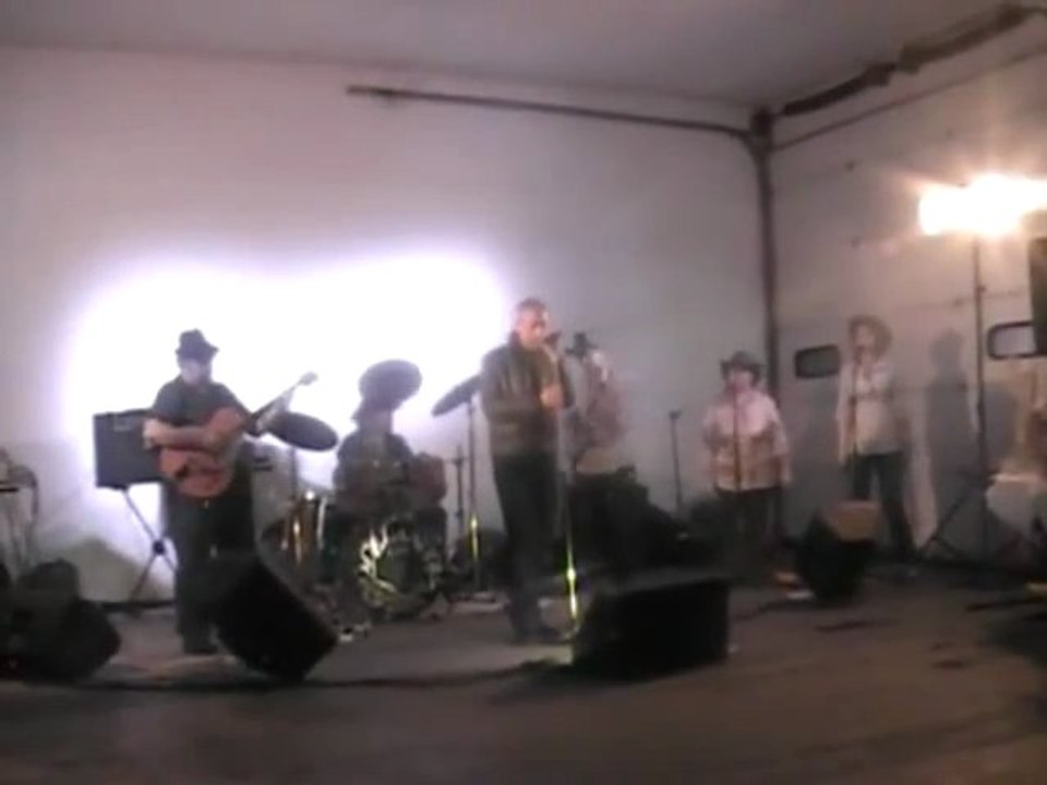 Les GRACELANDERS  "ROCK'N'ROLL IS KING"  CERET