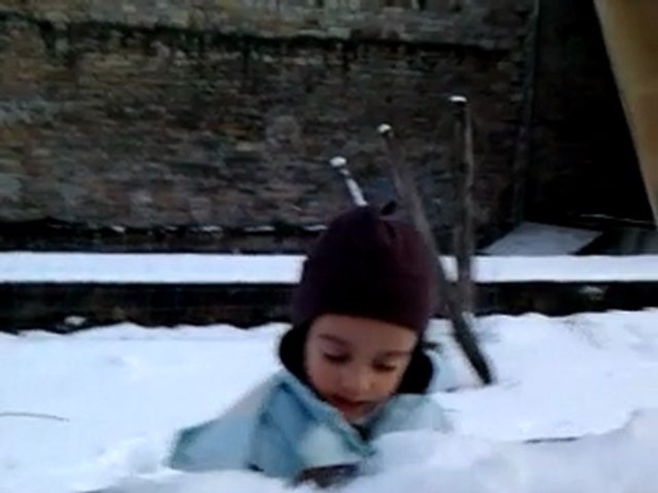 video-2011-12-17-17-12-31