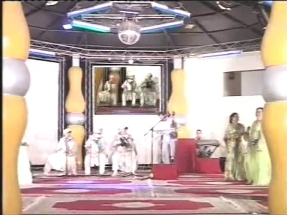 مصطفئ  اومكيل