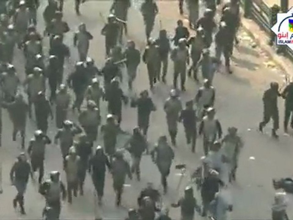 فضيحة الجيش منذ دقائق والقناة تقطع إذاعة الفضيحة 1