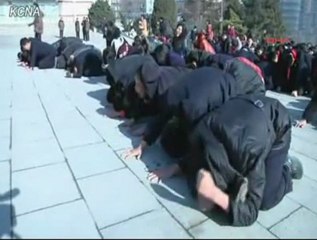 Kuzey Kore Lideri Kim Yong-il Öldü Halk Böyle Ağladı