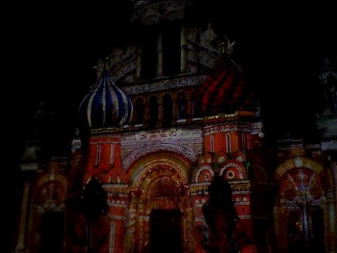 L'eglise Saint-Joseph d'Enghien-les-Bain illuminée
