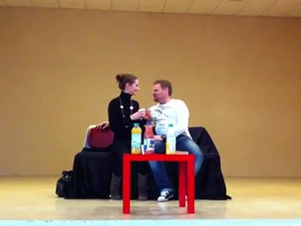 Théâtre Forum : Scène 3 - SIDA'venture en aventure - Pour un flirt avec lui...