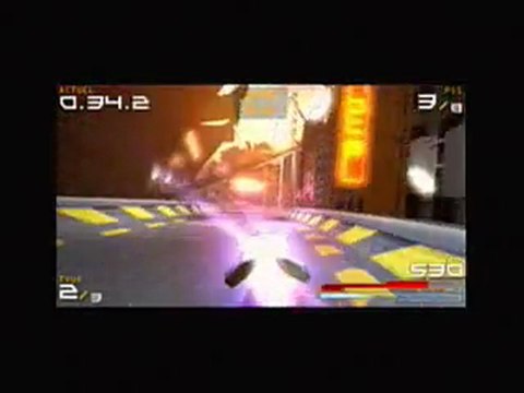 Wipeout Pure (PSP) - Une des premières courses du jeu avec le Feisar !