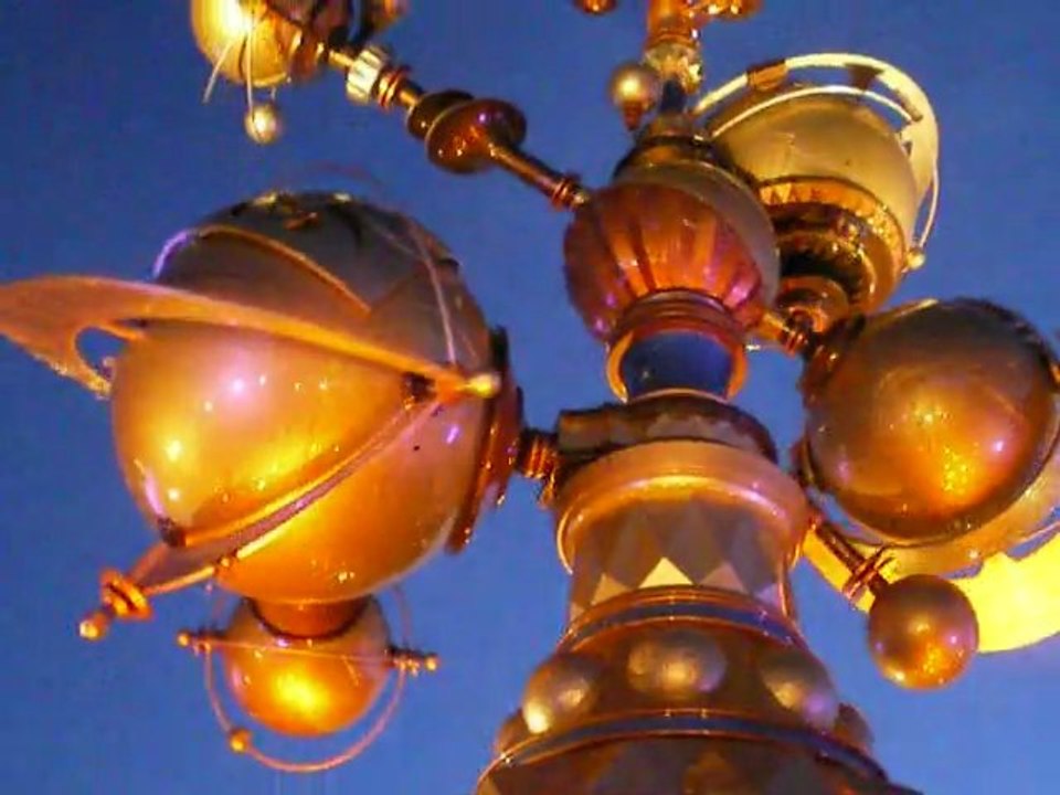Disneyland Paris: Le Cyclotron