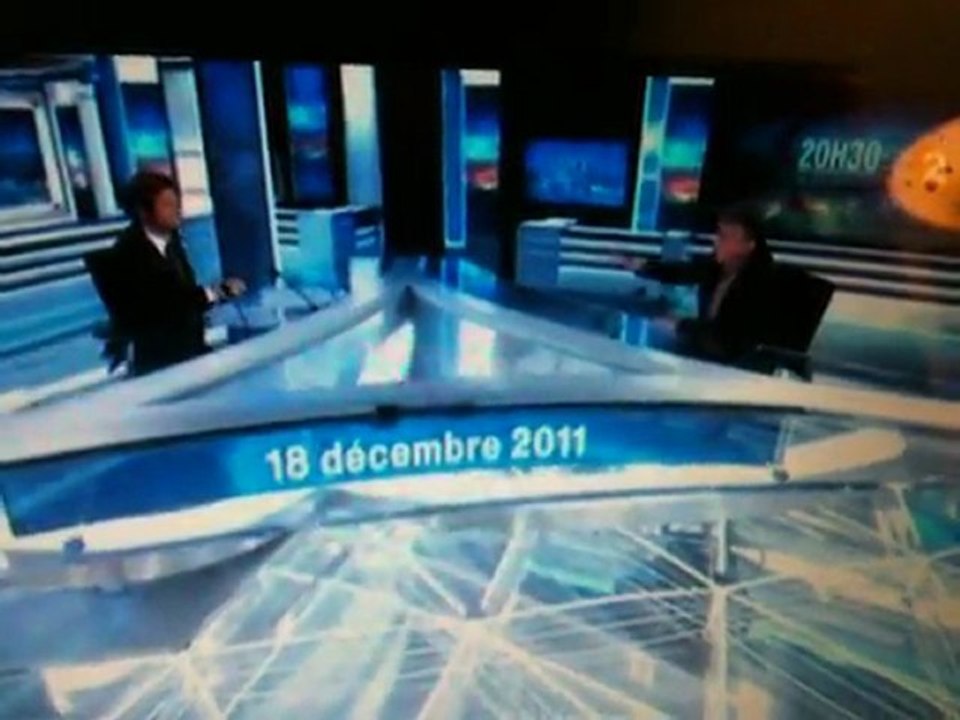 Daniel Cohn-Bendit pour préparer un nouveau traité européen de solidarité et contre l'austérité des peuples- France 2 - 18.12.2011