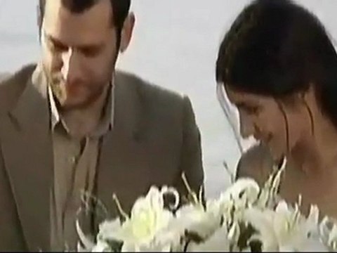 DjKaraSevda Ft. Slower Emre - Kal Yanimda (2011)