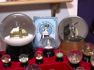 Viena y sus bolas navideñas