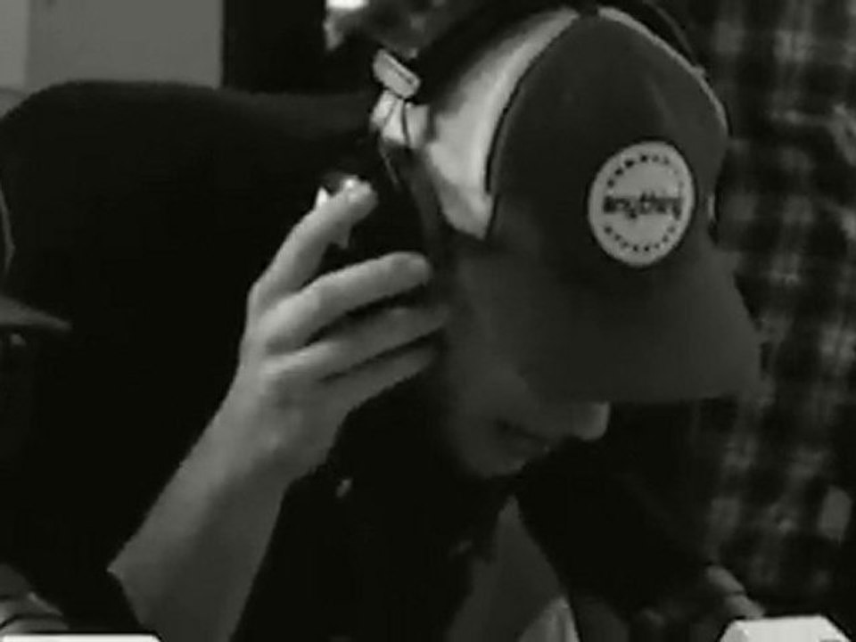 Freestyle - L'Entourage - Oxmo - Odezenne - Radikal Mc - Mam's _ Goom radio 50h du RAP partie2/3