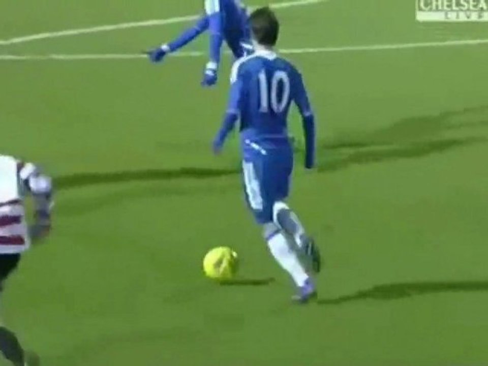 Lucas Piazon se luce con el Chelsea