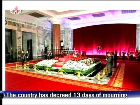 Kim Jong-Il's body on display as North Korea mourns