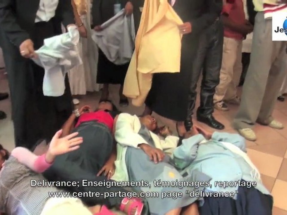 EXORCISMES DELIVRANCE AFRIQUE FILM, PART 2 - Allan Rich