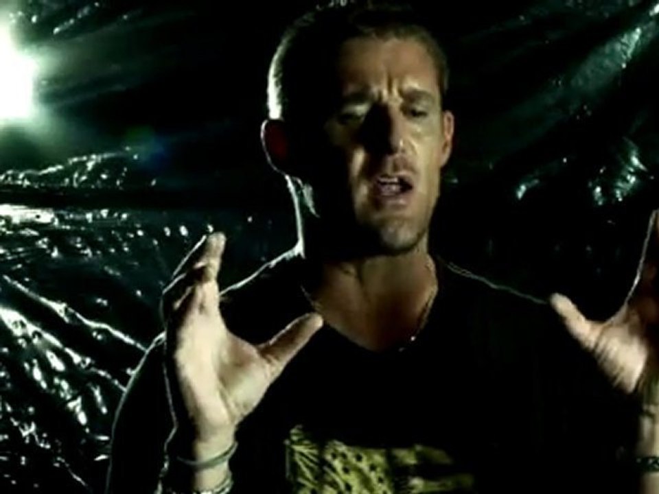 Dead Space (PS3) - Isaac Clarke plus en détails