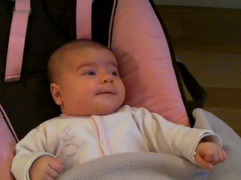 Garance discute