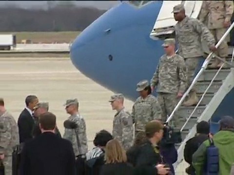 Obama welcomes home soldiers from Iraq