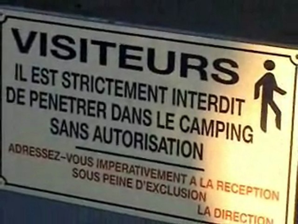 ST CYPRIEN :CAMPING LES MURIERS   LES  CAMPEURS SONT LA !