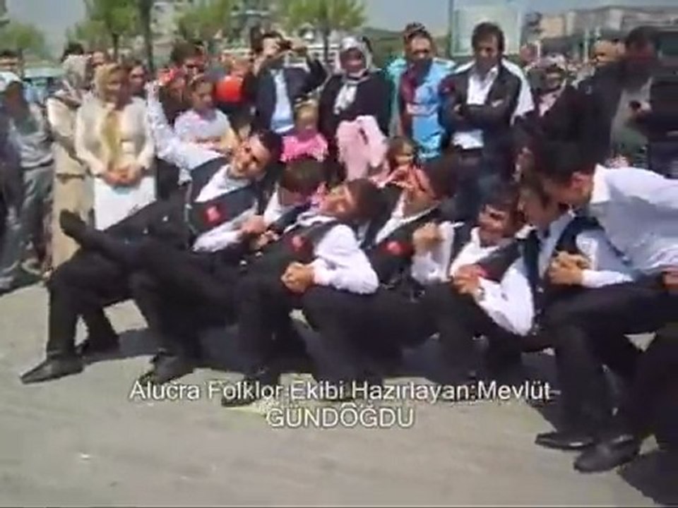 Alucra Folklor Ekibi Kürdün Kızı.