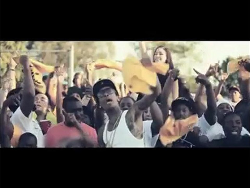 Wiz Khalifa Ft. Patrick Sebastien - Make Your Serviettes Rolling In The Air