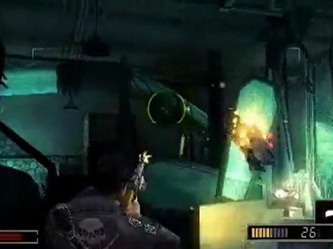 Resistance Retribution (PSP) - Gameplay : Drones dans l'entrepôt