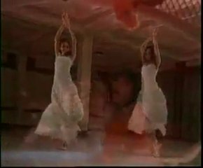 Merry Andani - Biarkan Aku Sendiri (Lyrics - Philipino, Malay, Indo)