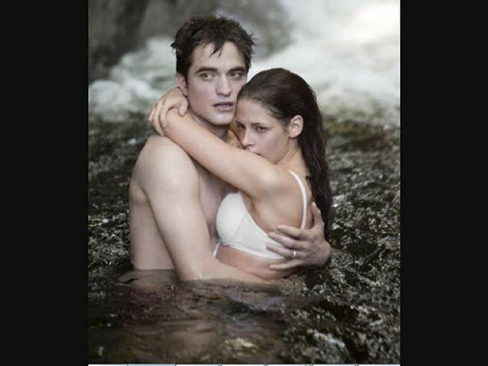 The Twilight Saga Breaking Dawn Part (3)