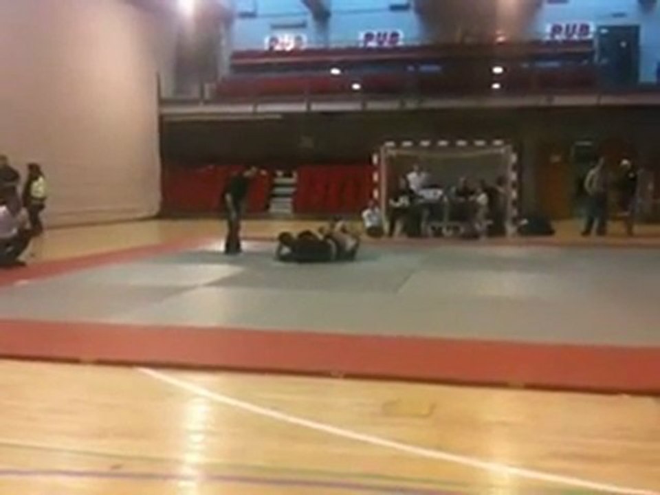 Janvier Jeremy Fight 3 Shooto Grappling 8 mai 2010 (Charleroi - Be)