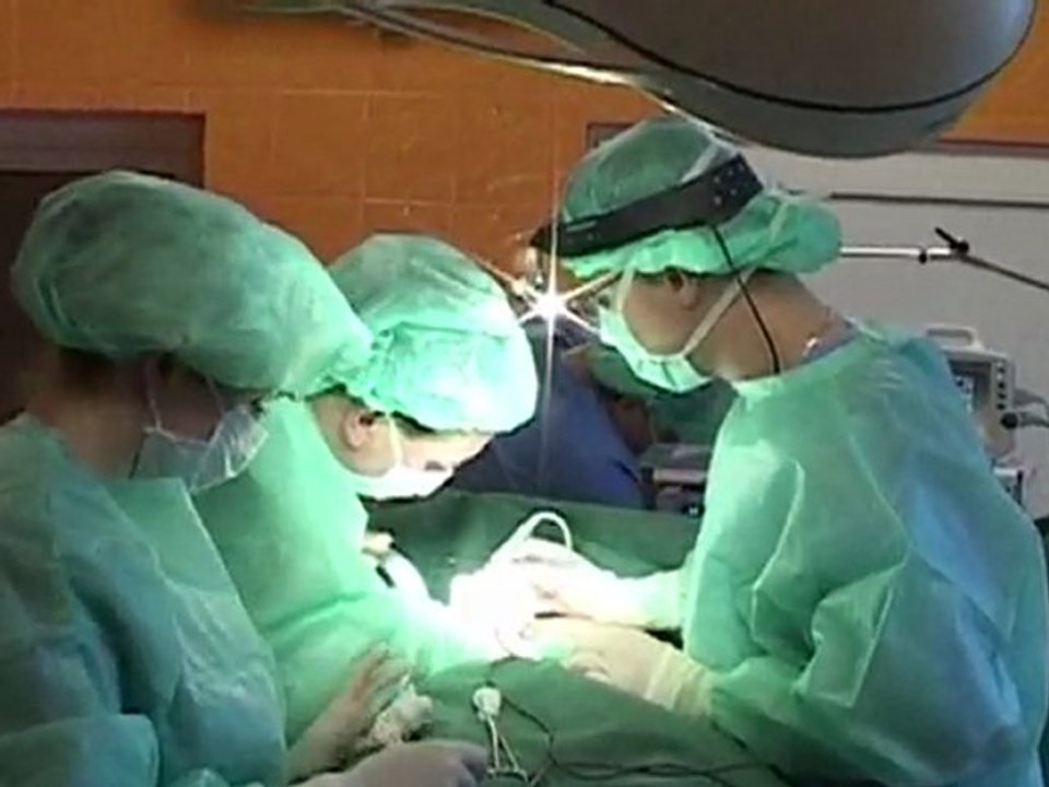 Pfusch bei Brustimplantaten: Medizinskandal in Frankreich